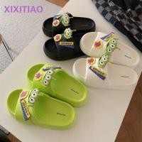 ราคา ขายร้อน แถบบาง บ้านกันลื่นรองเท้าแตะสไตล์ใหม่รองเท้าแตะผู้ชายผู้หญิงฤดูร้อนสบายๆหนา พื้นรองเท้า ทอยสตอรี่รองเท้าแตะสามตาของขวัญวันเกิดสํานักง (56364667203)