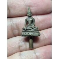 ราคา พระยอดธงไชย พระพุทชินสีหนาทกำลังแผ่นดิน สร้างปี2541 อธิฐานโดยเกจิอาจาร (49060194545)