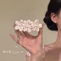ราคา กิ๊บติดผมสไตล์ใหม่คลิปปากเป็ด พู่ดอกไม้สีชมพู (50657573158)