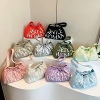 ราคา LD shop กระเป๋าสะพายข้างผ้าแคนวาสสไตล์น่ารัก ทนทาน มีหลายสีให้เลือก เหมาะกับการใช้งานประจำวันและไปทำงานbao963 (53264735737)