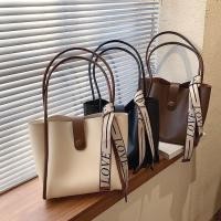ราคา LD shop พร้อมส่ง กระเป๋าสะพายข้าง แฟชั่นผู้หญิง สะพายได้หลายแบบ หนังPU กระเป๋าถือ SP1131 (29763366053)