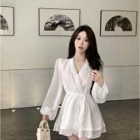 ราคา มาใหม่ ชุดเดรสผ้าชีฟองแขนยาวคอวีสีขาวหญิงกระโปรงสไตล์อ่อนโยนฝรั่งเศสอารมณ์ลูกไม้ขึ้นแคบ เอว (56515336848)