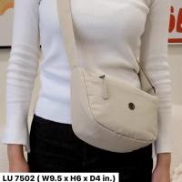 ราคา Lingky กระเป๋าสะพายข้าง ผ้าร่มสปอร์ตรุ่นใหม่ ฐาน 7 5 ปากกระเป๋า 9 5 มีทั้งหมด 3 ซิป ดีไซน์มินิมอล LU 7502 (53951282441)