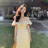 ราคา โปรโมชั่นจํากัดเวลา ขนาดใหญ่ไขมัน มม ฝรั่งเศสย้อนยุคบริสุทธิ์ปรารถนาสไตล์สีแดงลายจุดสามมิติกุหลาบไหล่เดียวเดรส (54417068991)