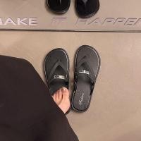 ราคา รองเท้าแตะ Influencer Niche Flat Soled Chanel สไตล์ Flip Flops ผู้หญิง 2026 ฤดูร้อนสไตล์ใหม่ Casual All Match Seaside Flip (51364928733)