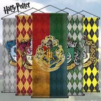 ราคา ชุดธงแบนเนอร์บ้านตัวช่วยสร้าง Harry Potter Gryffindor Slytherin Ravenclaw Hufflepuff Wall Decor อุปกรณ์งานเลี้ยงวันเกิด ตกแต่งห้องในหอพัก 41x109cm35x90cm (44614853822)