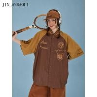 ราคา JINLANBAOLI เสื้อเชิ้ตแขนสั้นลายเบสบอลย้อนยุคผู้ชายอินเทรนด์ปิดไหล่สีบล็อกด้านบน (46061508217)