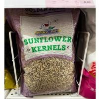 ราคา 1 kg เมล็ดทานตะวันกะเทาะเปลือก Golden Farm Sunflower Kernels เกรดพรีเมียม สะอาด พร้อมทาน ทำขนม ตราโกลเด้น ฟาร์ม (46808298456)