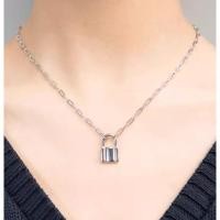ราคา พร้อมส่ง READY TO SHIP ของแท้ 100 Brandy Melville Lock Chain Necklace (23887541700)