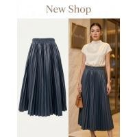 ราคา กระโปรงหนังเทียมยาวอัดพลีทสุดเก๋ แมทได้ทุกลุค สีกรมท่า สีน้ำตาล (45153384121)