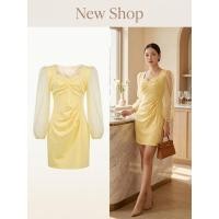 ราคา ชุดมินิเดรส สีเหลือง คอเว้าทรงหัวใจ เข้ารูป แขนยาว ดีเทลจับจีบ มีซิปซ่อนด้านหลัง ความยาวชุด 34 นิ้ว (53565641117)
