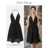 ราคา ชุดเดรสสายเดี่ยวคอวี โชว์เปิดหลัง สายไขว้ มีผูกหลัง ผ้าฉลุ สีดำ (41630466056)