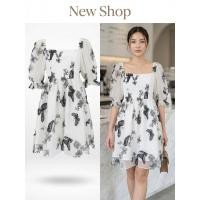 ราคา ชุดเดรสสีขาว ลายปักผีเสือ แขนตุ๊กตา กระโปรงทรงบาน (51756480247)