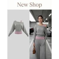 ราคา ชุดเซ็ตเสื้อไหมพรมแขนยาว เปิดไหล่ เสื้อกล้ามด้านใน ทรงครอป เอวเข้ารูป มีสีเทาอ่อน เหลือง เทาเข้ม (53909337002)