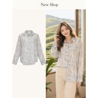 ราคา เสื้อเชิ้ตชีฟองแขนยาว พิมพ์ลาย มีกระดุมด้านหน้า มี3สี สีชมพู สีฟ้า สีครีม ความยาวชุด 27 นิ้ว (56615396080)