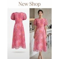 ราคา ชุดเดรสยาว แขนสั้น แขนพอง สีชมพูเข้ม พิมพ์ลายดอกไม้ (48057070724)