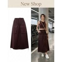 ราคา กระโปรงสีน้ำตาลมีกระเป๋าด้านหน้า เอวสม็อคลุคมินิมอล (47455322944)
