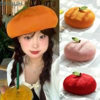 ราคา โชห์ หมวกเบเร่ต์ หมวกจิตรกรสีแดงนุ่ม สีส้มหวานรูปแฮนด์เมดระบายอากาศผลไม้เบเร่ต์ของขวัญ (40282902968)