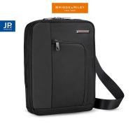 ราคา BRIGGS & RILEY กระเป๋าสะพายข้าง รุ่น VA001-4 สี Black (10063848661)