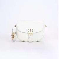 ราคา (Second-hand) DIOR Bobby Medium ( used in very good condition ) (1731112549970906110)