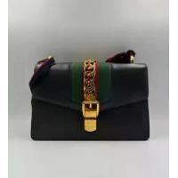 ราคา (Second-hand) Gucci Sylvie Black Leather Shoulder Bag ถุงผ้า (1731084732467416062)