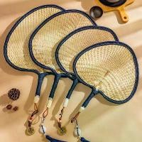ราคา พัดลมฟางบูติกทอมือ สไตล์จีนโบราณ ยากันยุง เท่ ใบหางใหญ่ พัดลมเก่า ฤดูร้อน (1729966846218831883)