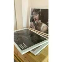 ราคา Certified productsกรอบรูป จิ๊กซอว์ 500ชิ้น ขนาด 53x38cm แบบแขวนติดผนัง กรอบจิ๊กซอว์ 500ชิ้น แบบไม่เหลือขอบ (1731195323549910978)