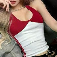ราคา (พร้อมส่ง) เสื้อคล้องคอแต่งแถบข้างสีขาวแดง เสื้อแฟชั่น เสื้อคล้องคอ (1731244245134312862)