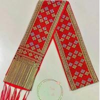 ราคา สไบผ้าขิดทอลายอัดผ้ากาว ผู้หญิง ผ้าโสร่งเสื้อบอล ลายยกดอก (อัดกาว) เขียวใบไม้ ฝ้าย เพิ่มสะไบเทาเงิน ผ้าถุง สีฟ้าล้วน ซักด้วยมือเท่านั้น โจงลายดอก-แดง (1729596293738105832)