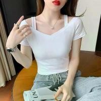 ราคา เสื้อกล้ามผู้หญิง แขนสั้น คอวี ไหล่เดียว เซ็กซี่ สไตล์ดาราอินเทอร์เน็ต เสื้อสั้น เปิดไหล่ เสื้อชั้นในคอเดียว มาใหม่ (1730078679153674881)
