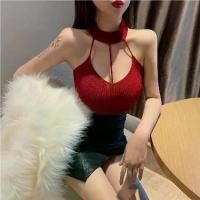 ราคา 【COD】เสื้อกล้ามถักคอผูกหลังเซ็กซี่สีแดงเข้ารูป เอวลอยแขนกุด ชุดในโชว์สัดส่วน 50% OFF #เสื้อกล้ามผู้หญิง #ชุดในเซ็กซี่ #เสื้อผ้าถักนุ่ม #แฟชั่นร้อนแรง #ชุดเที่ยวทะเล (1731886651054327756)