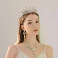ราคา ชุดสามชิ้นสำหรับงานแต่งงานของมงกุฎ, ต่างหูสร้อยคอ, เหมาะสำหรับชุดเจ้าสาวและชุดราตรี, เครื่องประดับเจ้าสาว ทองงาน แต่ง โหลสุ่ม เครื่องประดับ ปลอม ช่าง (1731693251272869151)