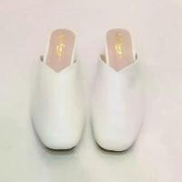 ราคา สินค้าขายดี All-Time beautiful shoes and ready to ship (cy8706) Gooddy brand Gooddy high heels 1.5 inches classic square toe shoes made in Thailand fashion shoes open heel (1732201095302252385)