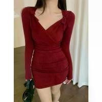 ราคา เดรสคอวีสีแดง สำหรับผู้หญิง กระโปรงโบว์คริชุดกระโปรง ออกงาน ชุดลายดอก ชุดไปทะเล เดรสชีฟอง ชุดแต่งงาน ชุดขาว ชุดสาวอวบ เดรสน่ารักๆ ทรงเอ ชุดกระโปรงยาว สาวอวบ ชุดเดรสสายเดี่ยว เดร (1731264845601473949)