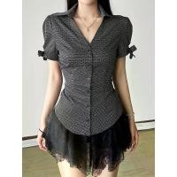 ราคา เสื้อเชิ้ตลายจุด สไตล์ Y2K พร้อมรายละเอียดโบว์คาดเอว เสื้อคอปกแขนสั้นน่ารัก สำหรับผู้หญิง ลายขาวดำ ไม่ยืด เสื้อฤดูร้อน ซักเครื่องได้ (1731995525647599119)
