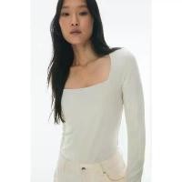 ราคา H&M(เอชแอนด์เอ็ม) เสื้อยืดแขนยาวแบบจอร์ซี่ ผู้หญิง 1089811_2 (1732367532904973923)