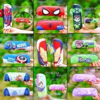 ราคา Eliashashopt กระเป๋าเครื่องเขียน กระเป๋าดินสอ กล่องดินสอทรงกล้วยหอม ลายเจ้าหญิง/Avengers/Spider-man/ben10/Frozen ลิขสิทธิ์แท้ พร้อ... ขายดี (1732233799204899218)