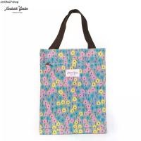 ราคา กระเป๋าถือทรง A4 มีซิปหน้า (กลุ่มลายดอกไม้ ลายสัตว์ มีหลายลายให้เลือก) วัสดุผ้าเคลือบกันน้ำแบบเนื้อด้าน Sandwich Garden (1732287998354885332)