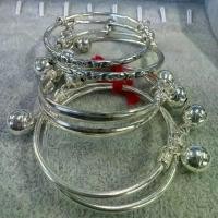 ราคา กำไลเท้าเด็กเงินแท้92.5%ลายกลม,ลายท้องปริง,ลายตอกลายปลา (1731817580586830406)