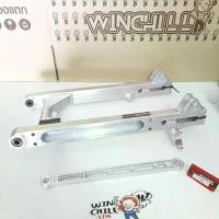 ราคา wotyjbSHOP13 ความคงทน NUI สวิงอาร์ม + ยึดดั้มเจาะสล๊อท สวิงอามเชง สวิงอาร์มหนุ่ย อามย่อ WAVE110i/ WAVE125/ DREAM SUPERCUB อามย่น110i ย่นแบบสุดๆ เจาะยาวยาว ทรงเชงคานกลม Motorcycle มอเตอร์ไซค์ รถ (17315