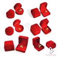ราคา กล่องกำมะหยี่ กล่องของขวัญใส่เครื่องประดับ กล่องใส่ทอง กล่องใส่เครื่องประดับ ใส่ แหวน ต่างหู เข็มกลัด เหรียญ พระเครื่อง (1731673971833538046)