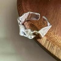 ราคา แหวนไม่สม่ำเสมอ ดีไซน์เรียบง่ายและสง่างาม สำหรับผู้หญิง ดีไซน์เฉพาะ สไตล์เกาหลี พร็อพทุกวัน แหวนเปิดจีบ มาใหม่ acorn keychain กรอบ ทอง หลวงปู่ทวด กรอบ ใส่ เหรียญ ครุฑ ปี (1731248062914069782)