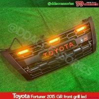 ราคา CulinaryCanvas ใช้งานได้ กระจังหน้า Fortuner 2015 2016 2017 2018 2019 GR logo แดง มีไฟ led bar สวยมาก Car รถยนต์ สีส้ม รถจักร สปริง ทอร์ค (1730900577301400505)