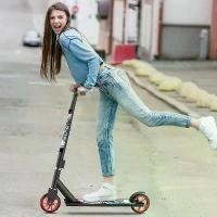 ราคา สกู๊ตเตอร์ผาดโผนมืออาชีพ สองล้อ เหมาะสำหรับวัยรุ่นและผู้ใหญ่ที่มีอายุมากกว่า 8 ปี และนักเรียนในหอพัก เดินได้ เหมาะสำหรับการแสดงความสามารถ walk band จักรยาน ไฟฟ้า แม่บ้าน walk (1731450049672218607)