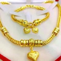 ราคา สวยเหมือนชุดสร้อยคอแท้ 5 บาทสี่คอลัมน์ศรีสุโขทัย 3 แหวนเพื่อแทนทองคำแท้ ไม่ลอกไม่ดำใส่ตลอดเวลา ชุบทอง ไมครอนทองโคลนนิ่ง เครื่องประดับช่างทอง สร้อยคอ ถุงเงินถุง เครื่องประดับ แฟ (1730913628398651788)