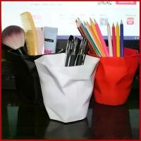 ราคา ที่ใส่ปากกา ถังเก็บพลาสติก ถังขยะในรถ ถังเก็บของตั้งโต๊ะ ถังขยะขนาดเล็ก อุปกรณ์สำนักงาน (1731697942171649501)