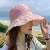 ราคา หมวกแฟชั่น หมวกกันแดด มีสาย หมวกบัคเก็ต หมวกปีกกว้าง หมวกปีกรอบ หมวกแฟชั่น หมวก 2 ด้าน หมวกมีสายรูด งานปักดอกเดซี่ (1731750423932470346)