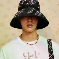 ราคา SHU X ISSUE BUCKET HATS - หมวก (1730543927447816746)