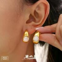 ราคา ต่างหูสตั๊ดรูปพระจันทร์เสี้ยว C- รูปลูกปัด มาใหม่ เรียบหรู ทำจากเหล็กไททาเนียม ชุบด้วยทองคำแท้ 18K ต่างหู (1732297756953446606)