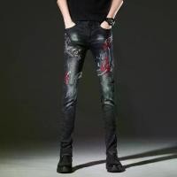 ราคา กางเกงยีนส์สตรีทบอยสำหรับผู้ชาย กางเกงยีนส์สตรีทปักลายยืดใหม่ กางเกงยีนส์สีดำ แบรนด์แฟชั่นผู้ชาย สลิมฟิต เท้า แฟชั่นเกาหลี กางเกงลำลองผู้ชาย (1729917743173831220)